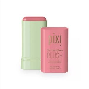 BNIB Pixi Beauty On the Go Blush Stick in ‘Fleur’